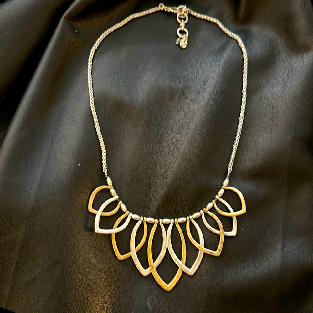 🍀In Excellent Condition! 🍀Lucky Brand Funky Necklace🍀